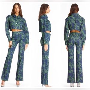 l AM GIA Tali Flare Pants Neon Green Tiger in XXS